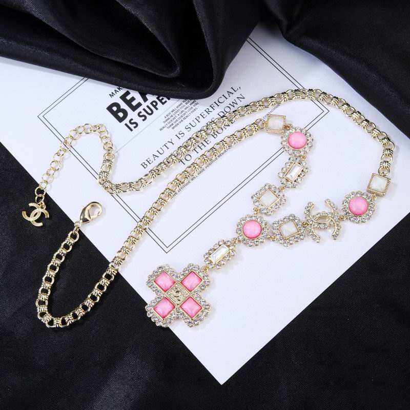 Chanel Necklace 05yxs224